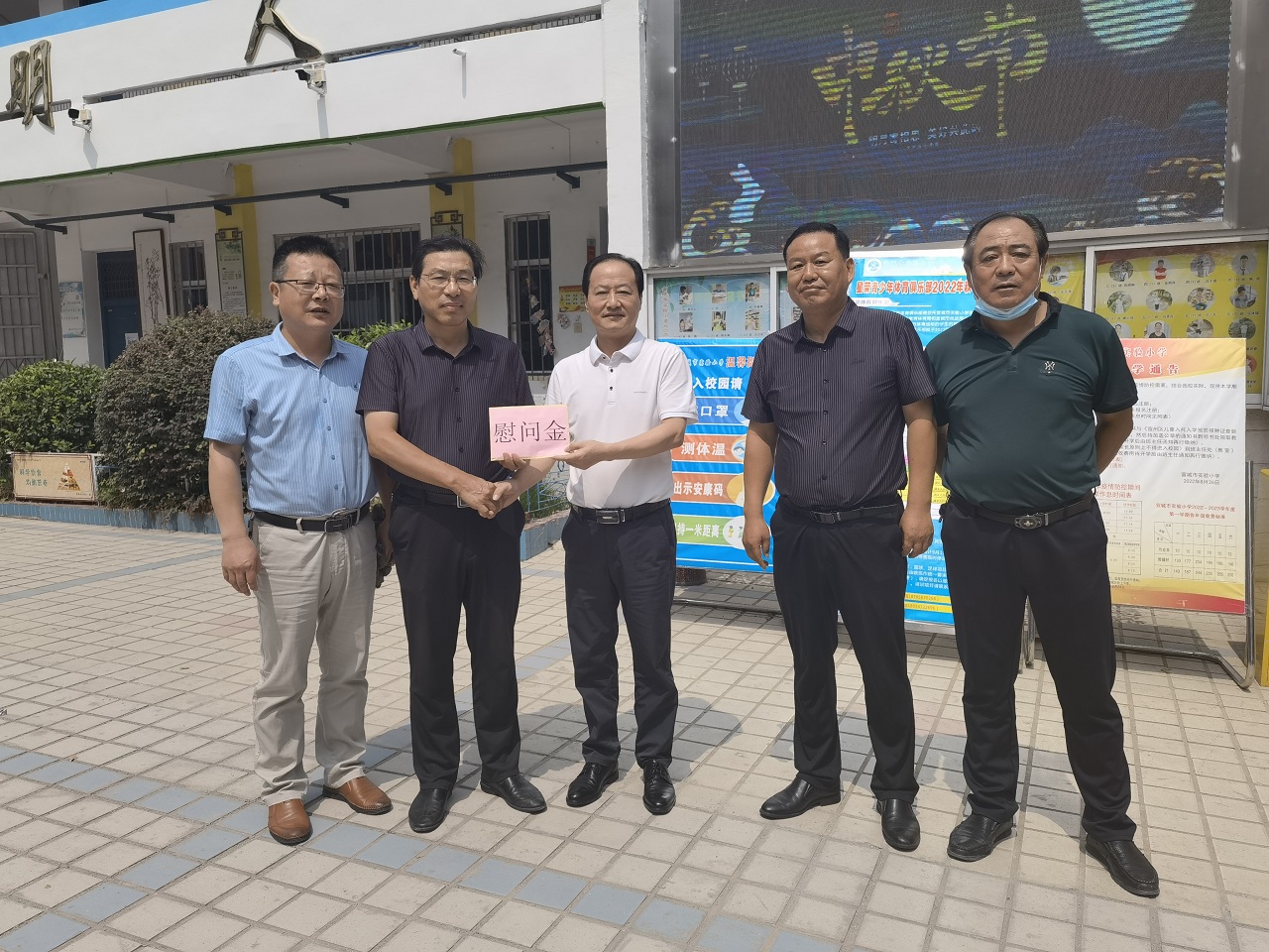 9c7d5c4ccdf5666243ed4215a83d08a7.jpg b257037fb8075cd0ca13b414d668239.jpg