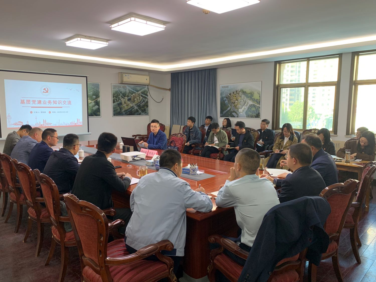 bb7d06d740653c101afdd409837264ed.jpg 首三.jpg